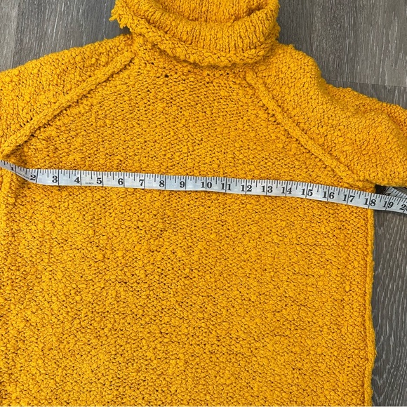 Anthropologie Moth Juliette Turtleneck Chunky Knit Sweater in Mango size X-Small - Picture 7 of 9